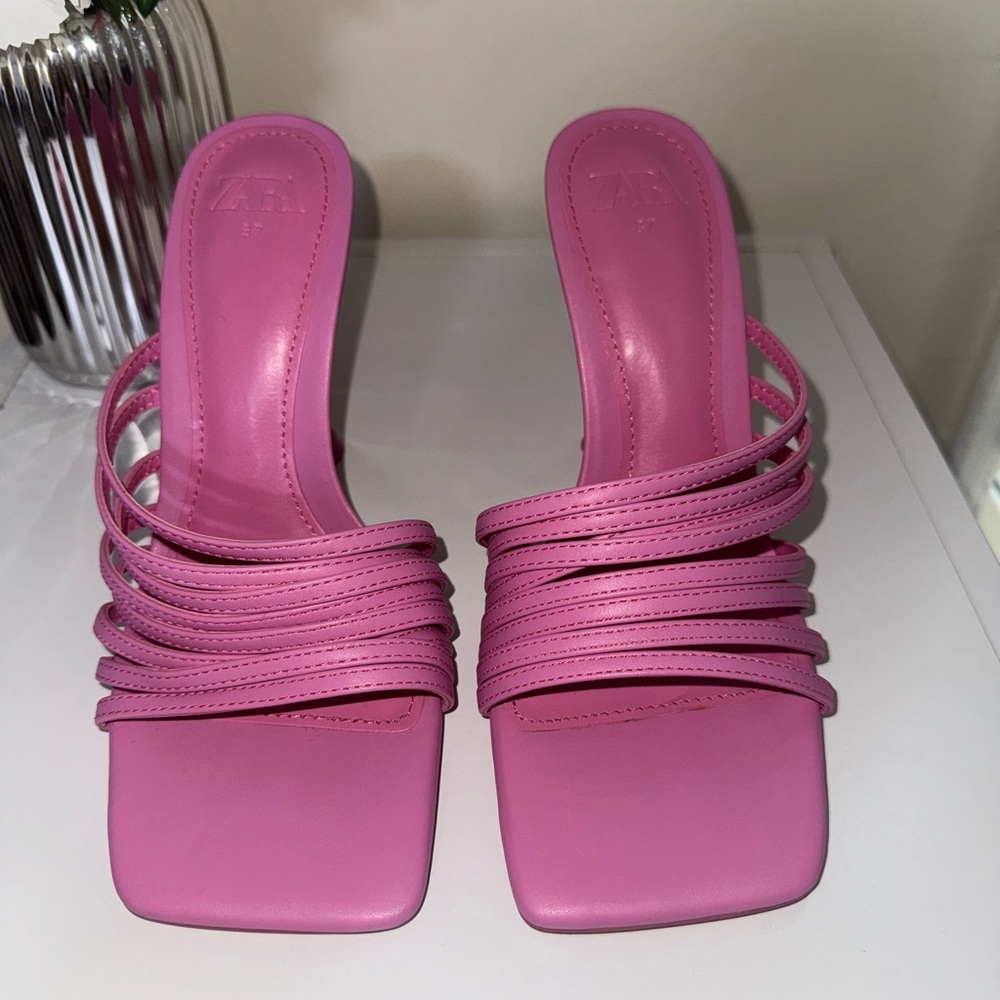 Zara Pink Heeled Sandals with Strappy Design